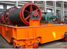 单吊点移动式卷扬启闭机